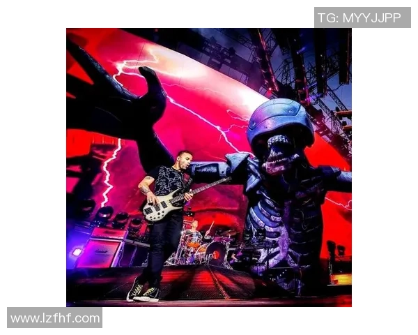 模仿驴的足球明星如何在绿茵场上展现独特风采与幽默魅力