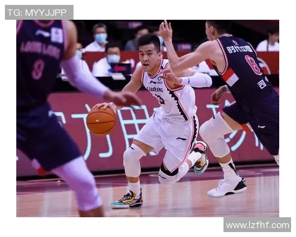 深圳篮球队比赛经验深度对比分析与启示探讨