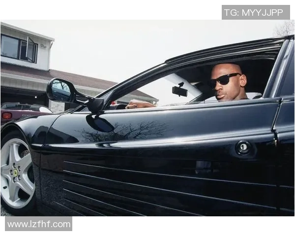 足球明星们的豪车生活揭秘各自爱车背后的故事与个性选择